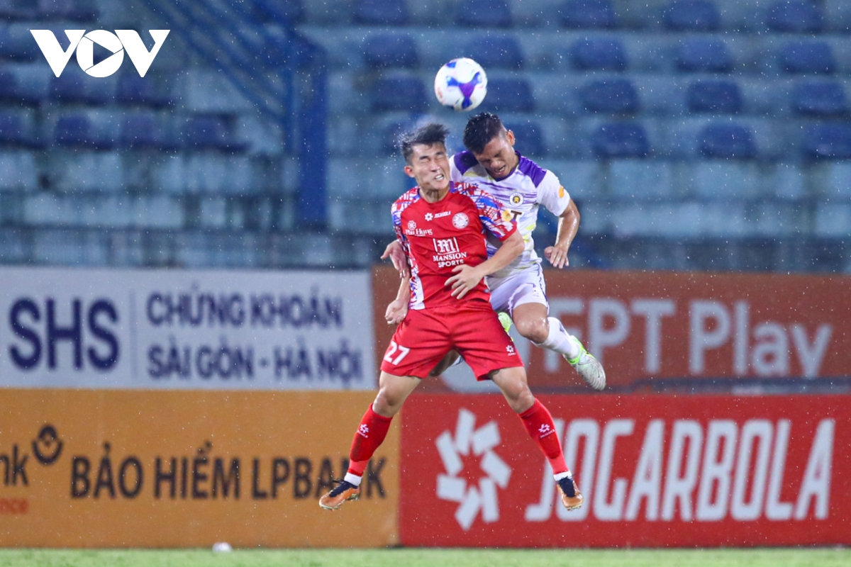 toàn cảnh hà nội fc 5-1 clb tp.hcm tuấn hải lại khiến hlv kim sang sik lo lắng hình ảnh 3 toan canh ha noi fc 5-1 clb tp.hcm tuan hai lai khien hlv kim sang sik lo lang hinh anh 3