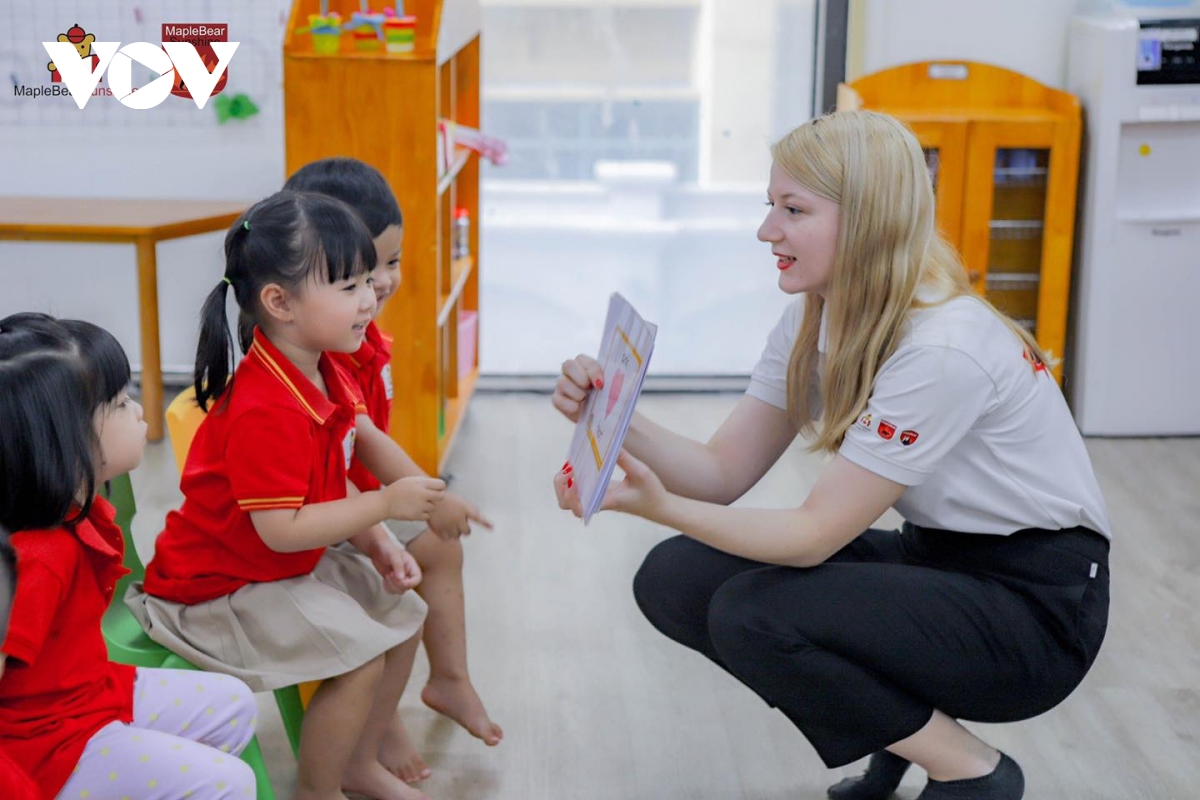 nuôi dưỡng những thế hệ học sinh toàn diện tự tin, nhân văn, sẵn sàng hội nhập hình ảnh 4 nuoi duong nhung the he hoc sinh toan dien tu tin, nhan van, san sang hoi nhap hinh anh 4