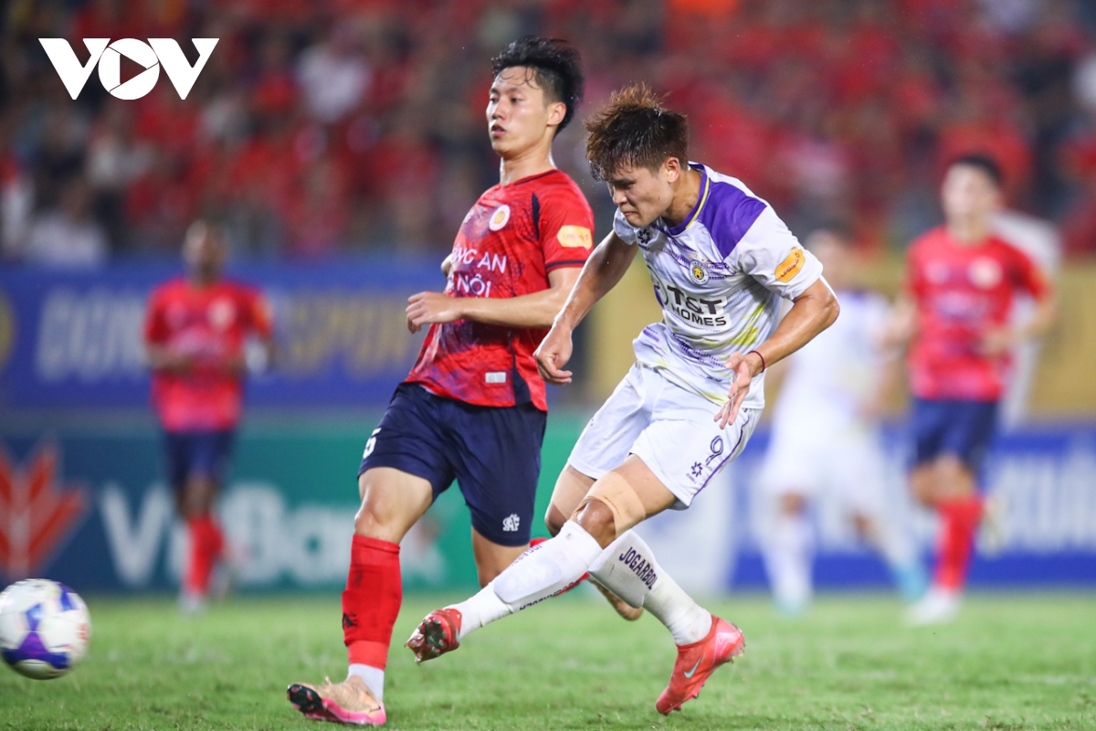 toàn cảnh cahn 0-2 hà nội fc tuấn hải toả sáng, níu giữ hy vọng mong manh hình ảnh 6 toan canh cahn 0-2 ha noi fc tuan hai toa sang, niu giu hy vong mong manh hinh anh 6