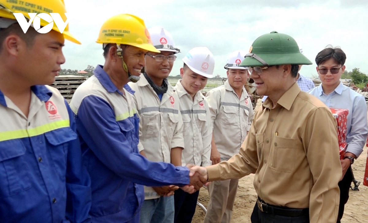 cao tốc châu Đốc-cần thơ-sóc trăng, đoạn qua an giang, thi công đều vượt tiến độ hình ảnh 2 cao toc chau Doc-can tho-soc trang, doan qua an giang, thi cong deu vuot tien do hinh anh 2