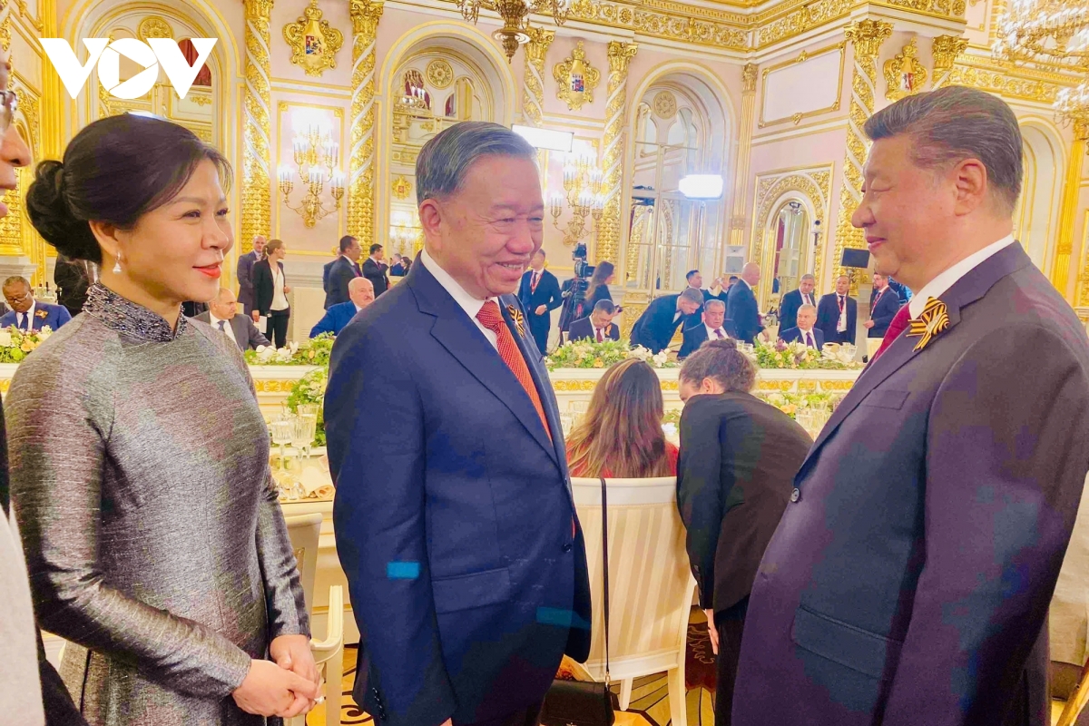 toan canh chuyen tham chinh thuc lb nga cua tong bi thu to lam va phu nhan hinh anh 6