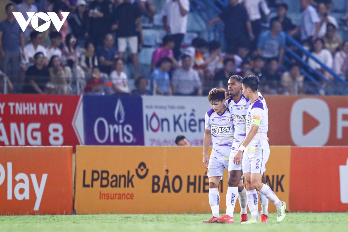 toàn cảnh cahn 0-2 hà nội fc tuấn hải toả sáng, níu giữ hy vọng mong manh hình ảnh 14 toan canh cahn 0-2 ha noi fc tuan hai toa sang, niu giu hy vong mong manh hinh anh 14
