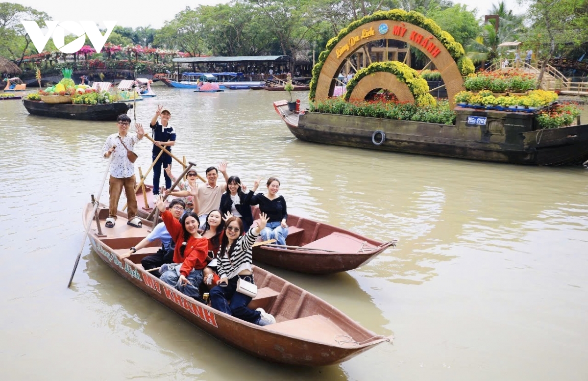 Sảng khoái du lịch Hè “Trải nghiệm xanh – Chạm Hè chất” tại Cần Thơ