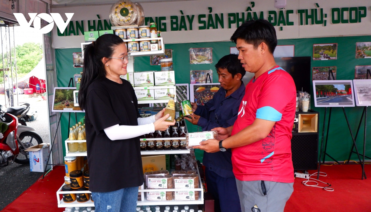 hội chợ thương mại quốc tế tịnh biên-phát triển thị trường và hội nhập quốc tế hình ảnh 4 hoi cho thuong mai quoc te tinh bien-phat trien thi truong va hoi nhap quoc te hinh anh 4