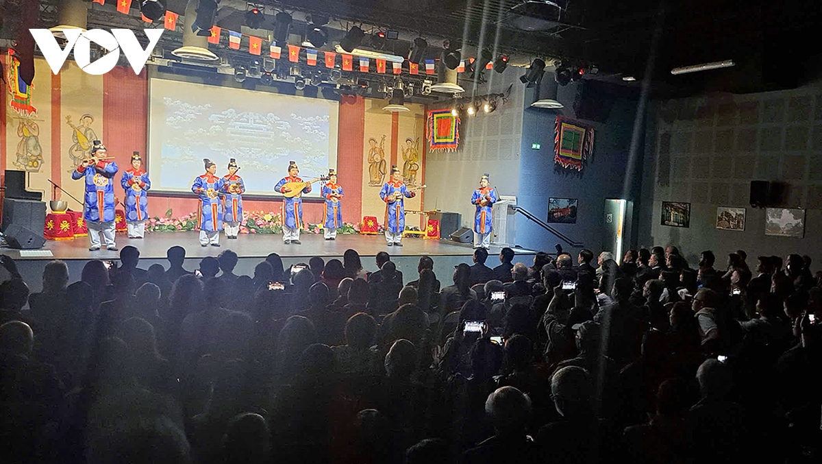 Đưa ẩm thực cung đình huế đến quảng bá ở paris, pháp hình ảnh 2 Dua am thuc cung dinh hue den quang ba o paris, phap hinh anh 2