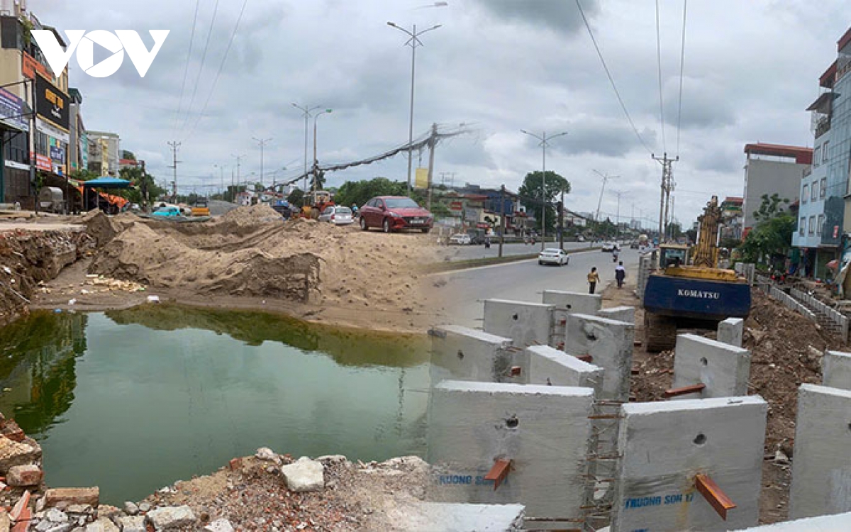 dự án cải tạo quốc lộ 1a qua huyện thanh trì có lặp lại điệp khúc chậm tiến độ hình ảnh 7 du an cai tao quoc lo 1a qua huyen thanh tri co lap lai diep khuc cham tien do hinh anh 7