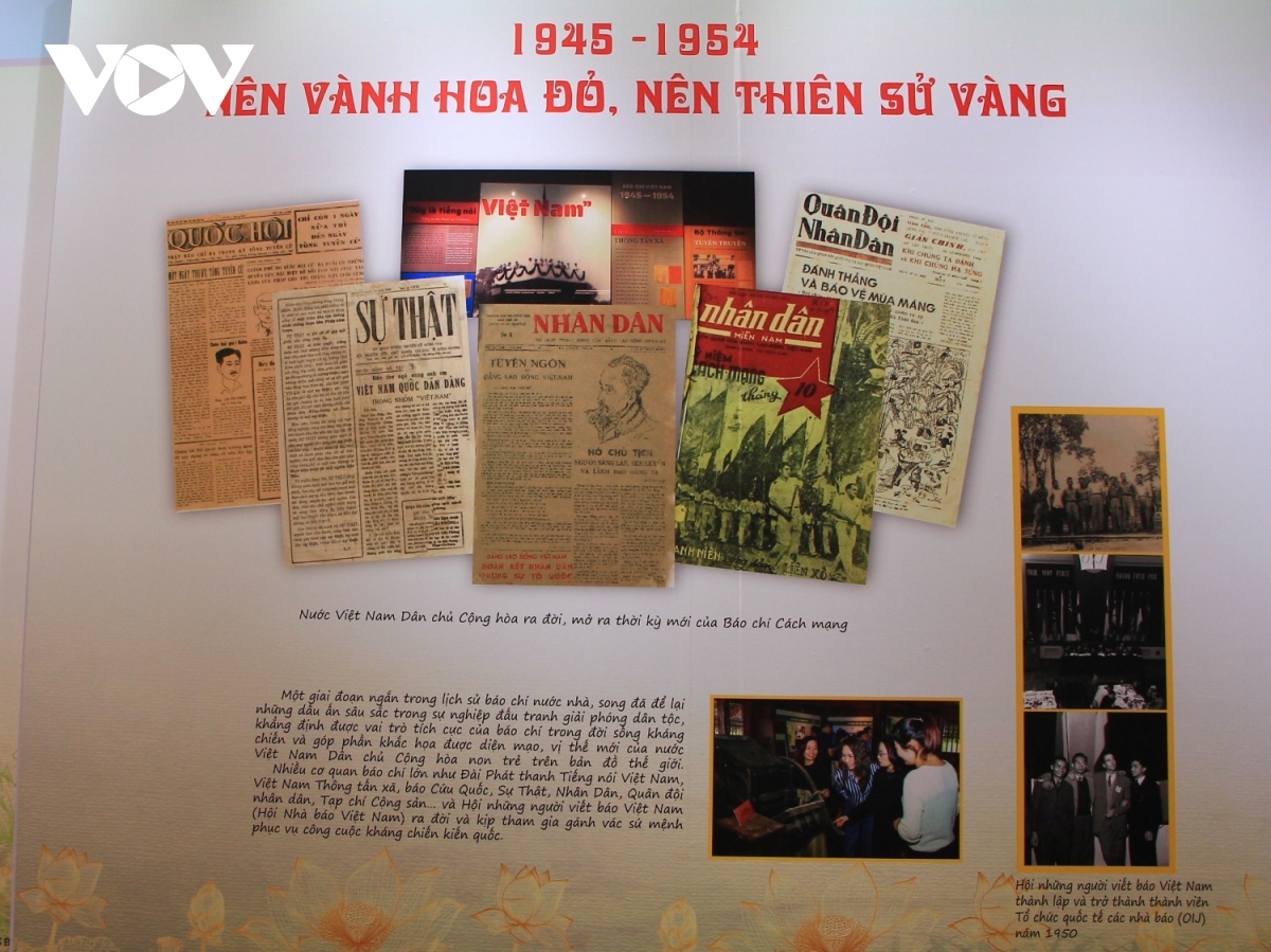 triển lãm báo chí cách mạng việt nam - một thế kỷ xung trận hình ảnh 6 trien lam bao chi cach mang viet nam - mot the ky xung tran hinh anh 6