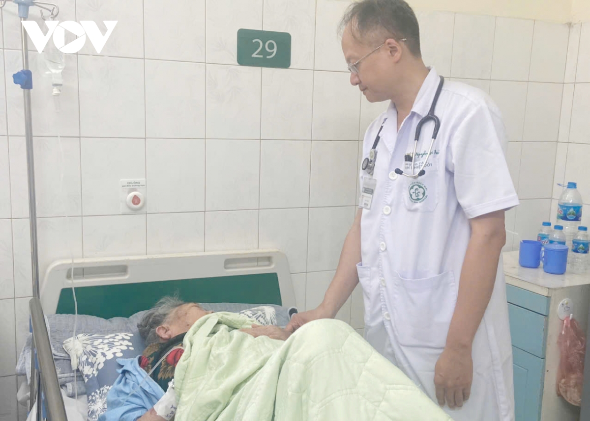 biến chứng nguy hiểm của bệnh sởi ở người trưởng thành hình ảnh 3 bien chung nguy hiem cua benh soi o nguoi truong thanh hinh anh 3