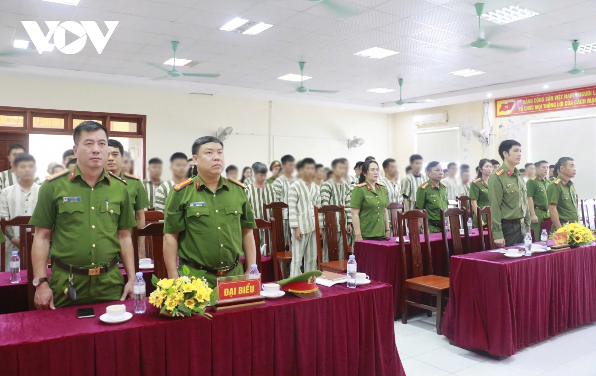 nghệ an công bố quyết định đặc xá cho 41 phạm nhân hình ảnh 2 nghe an cong bo quyet dinh dac xa cho 41 pham nhan hinh anh 2