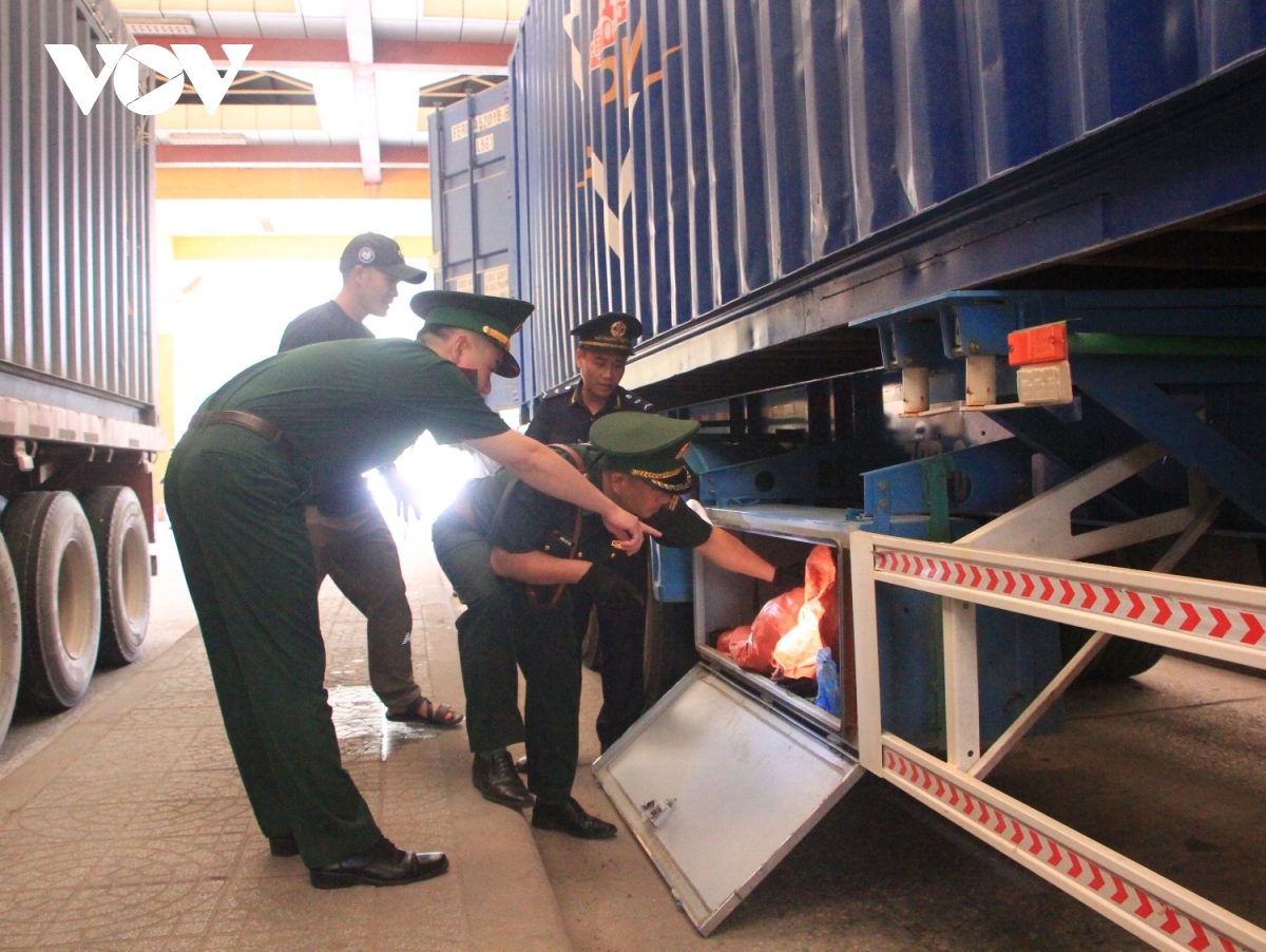 nâng cấp hạ tầng, công nghệ hiện đại phục vụ thông quan tại cửa khẩu quốc tế cha lo hình ảnh 7 nang cap ha tang, cong nghe hien dai phuc vu thong quan tai cua khau quoc te cha lo hinh anh 7