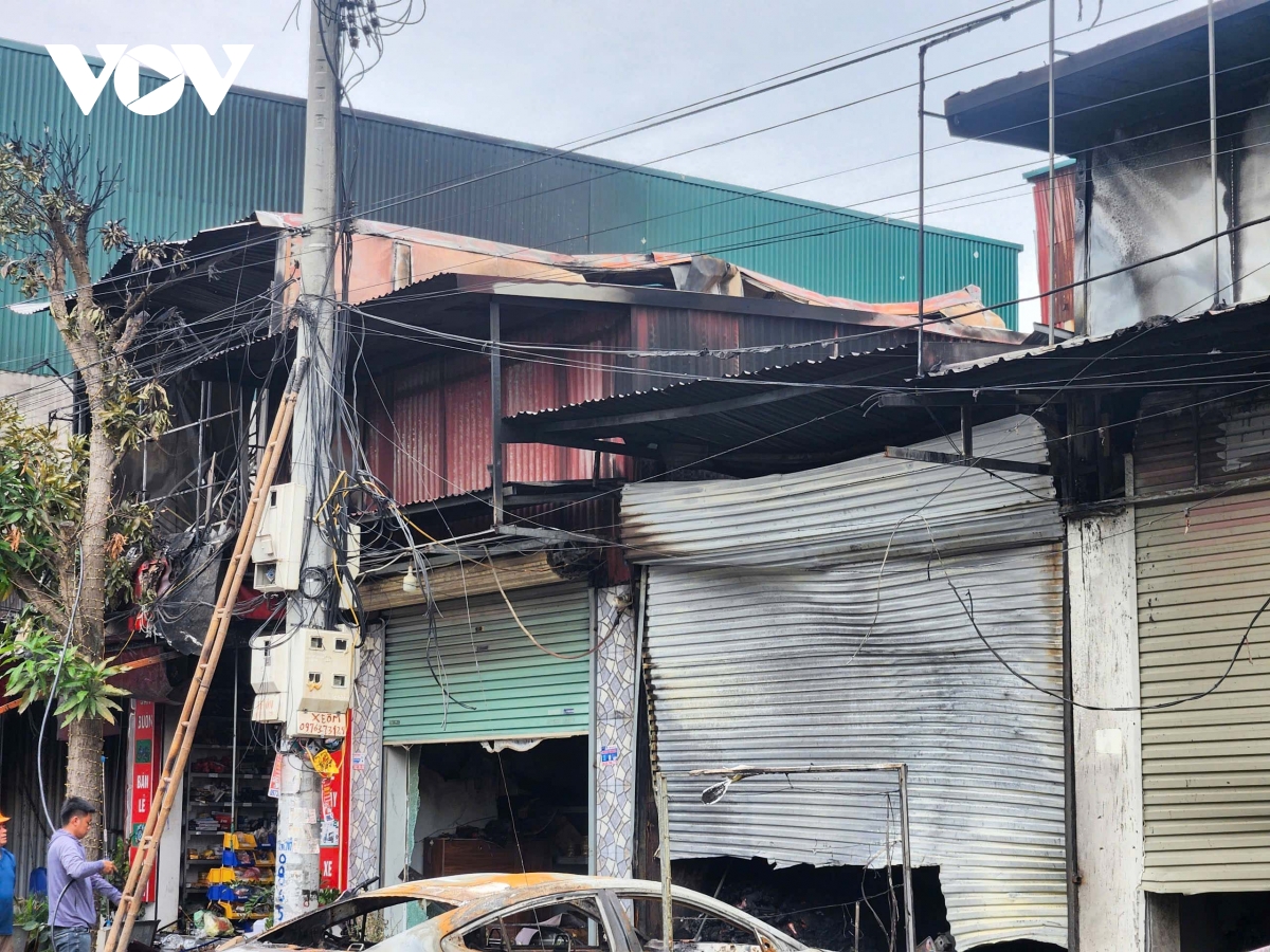 kẻ phóng hỏa cửa hàng phụ tùng xe máy ở bắc giang từng là bạn hàng hình ảnh 5 ke phong hoa cua hang phu tung xe may o bac giang tung la ban hang hinh anh 5