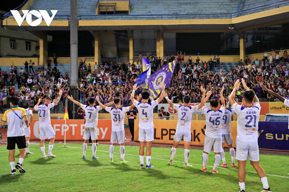 cuộc đua vô địch v-league 2024 2025 hà nội niềm tin và hy vọng hình ảnh 2 cuoc dua vo dich v-league 2024 2025 ha noi niem tin va hy vong hinh anh 2