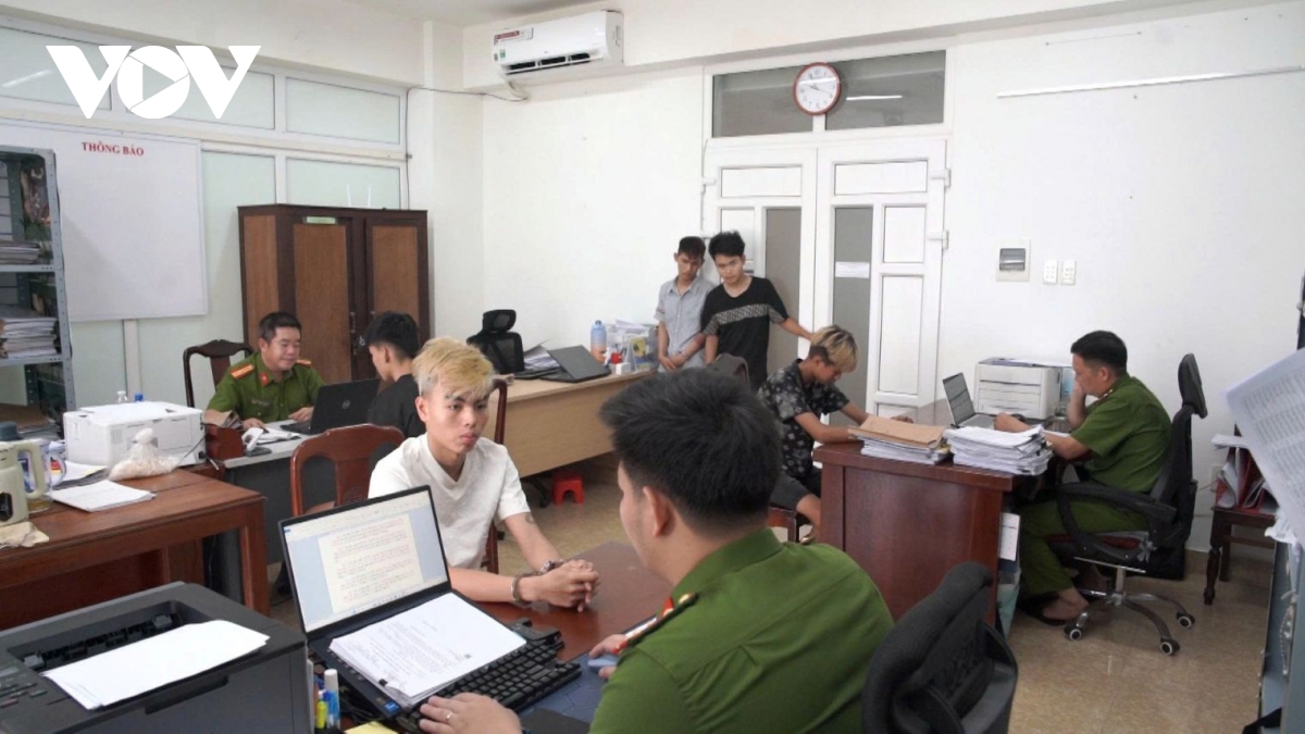 triệt phá băng nhóm trộm cắp xe máy liên tỉnh, bắt giữ 7 đối tượng tại huế hình ảnh 1 triet pha bang nhom trom cap xe may lien tinh, bat giu 7 doi tuong tai hue hinh anh 1