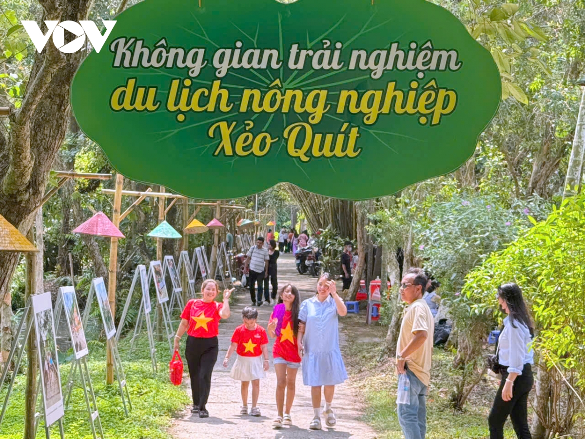 Đồng Tháp tìm giải pháp đưa du lịch tăng trưởng 2 con số
