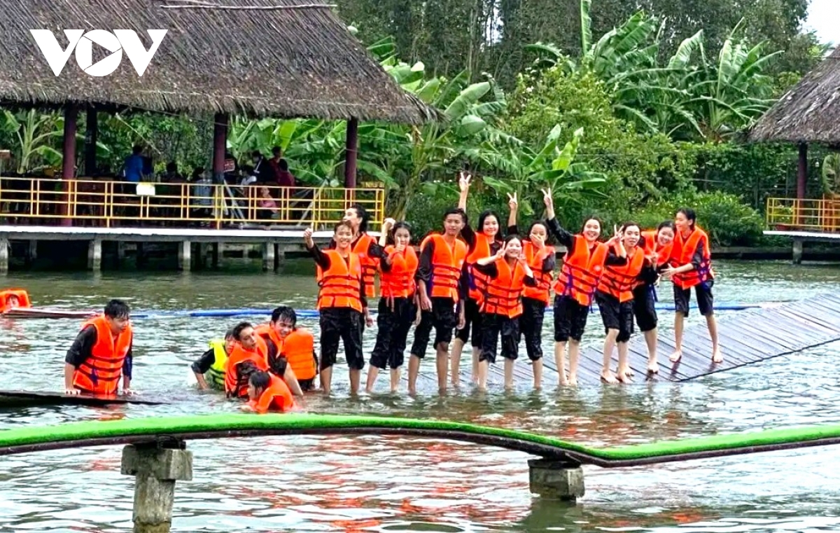 cà mau giao nhiệm vụ tạo mới sản phẩm, nâng cao chất lượng ngành du lịch hình ảnh 1 ca mau giao nhiem vu tao moi san pham, nang cao chat luong nganh du lich hinh anh 1