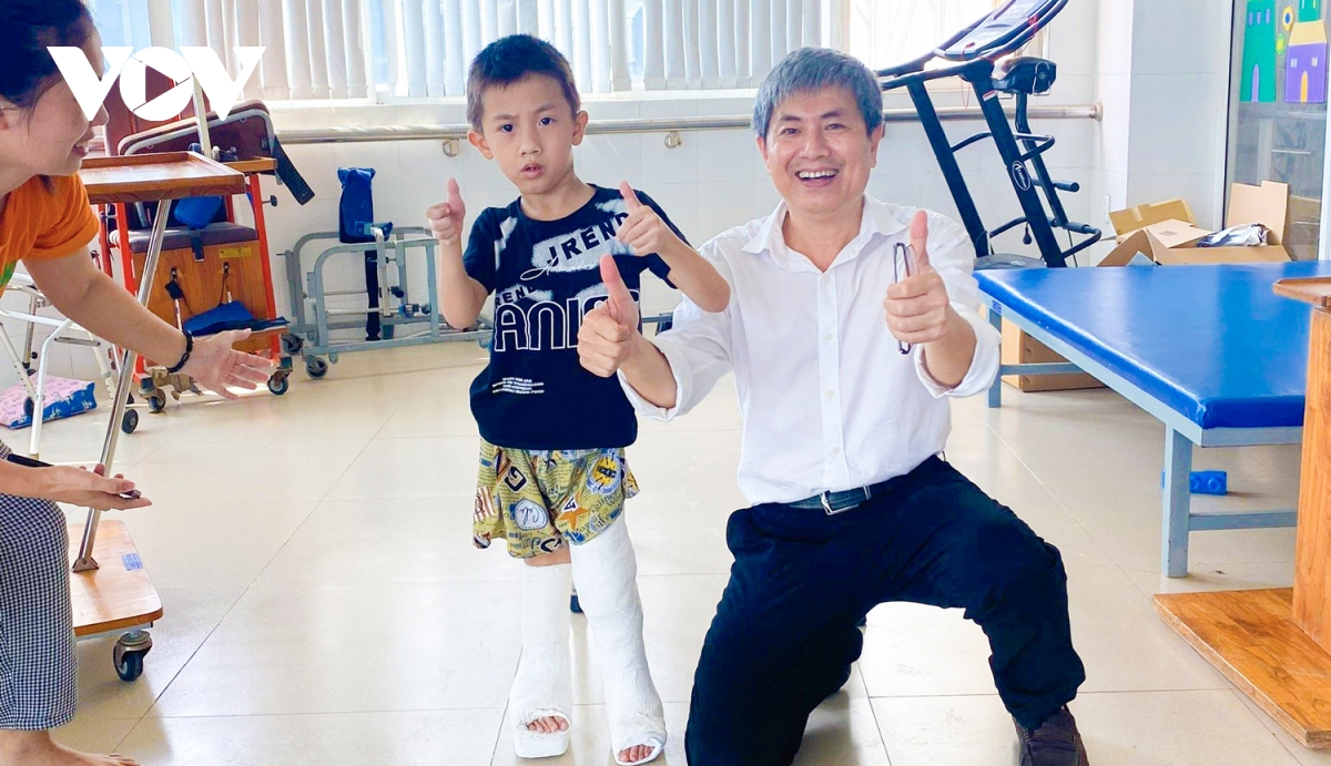 Hàng ngàn em nhỏ khuyết tật được chữa lành nhờ những tấm lòng nhân ái