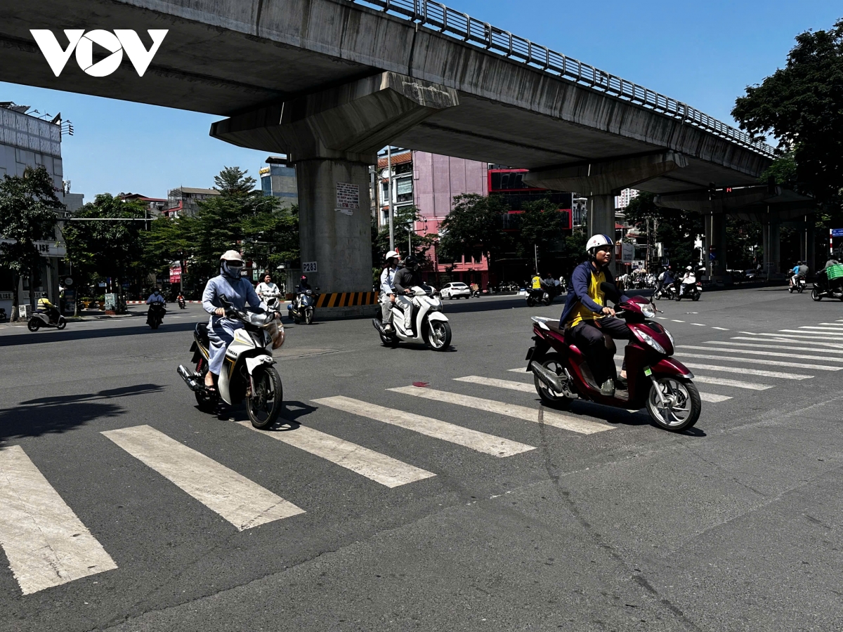 ha noi thi diem vung phat thai thap lo trinh linh hoat, khong lo han che xe xang dat chuan hinh anh 2