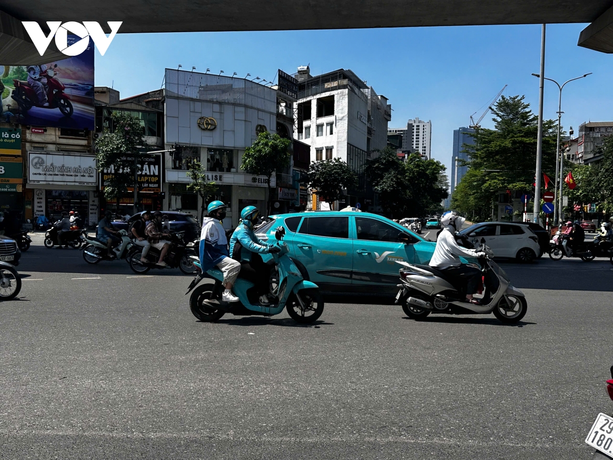 ha noi thi diem vung phat thai thap, xe chay xang, dau se dan bi han che hinh anh 2