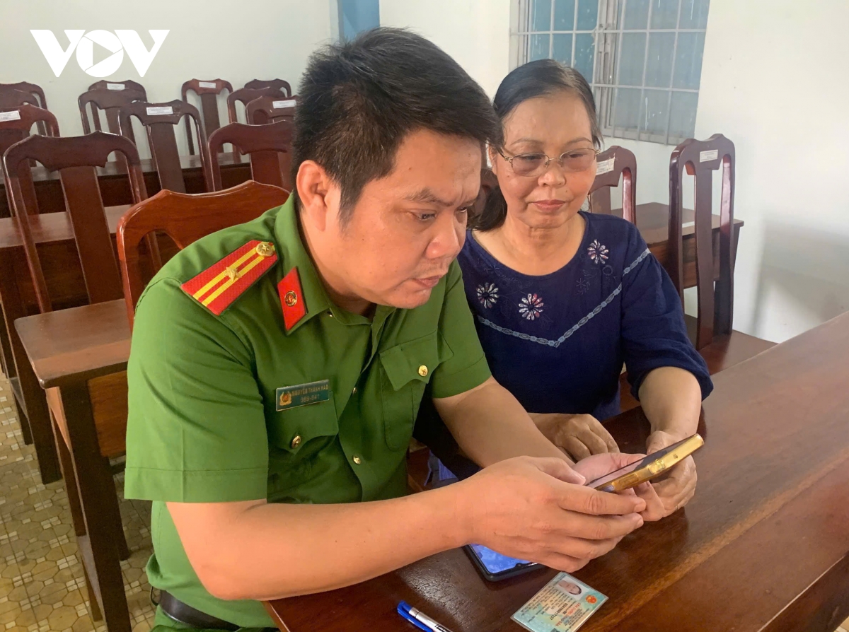 Phát huy quyền làm chủ, trí tuệ của nhân dân trong xây dựng Hiến pháp