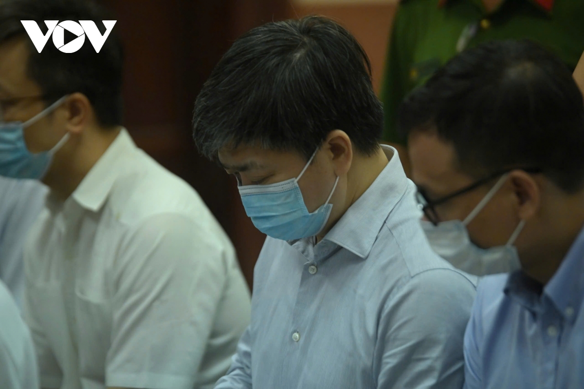 cựu bí thư bến tre lê Đức thọ được đề nghị giảm 5-7 năm tù hình ảnh 1 cuu bi thu ben tre le Duc tho duoc de nghi giam 5-7 nam tu hinh anh 1