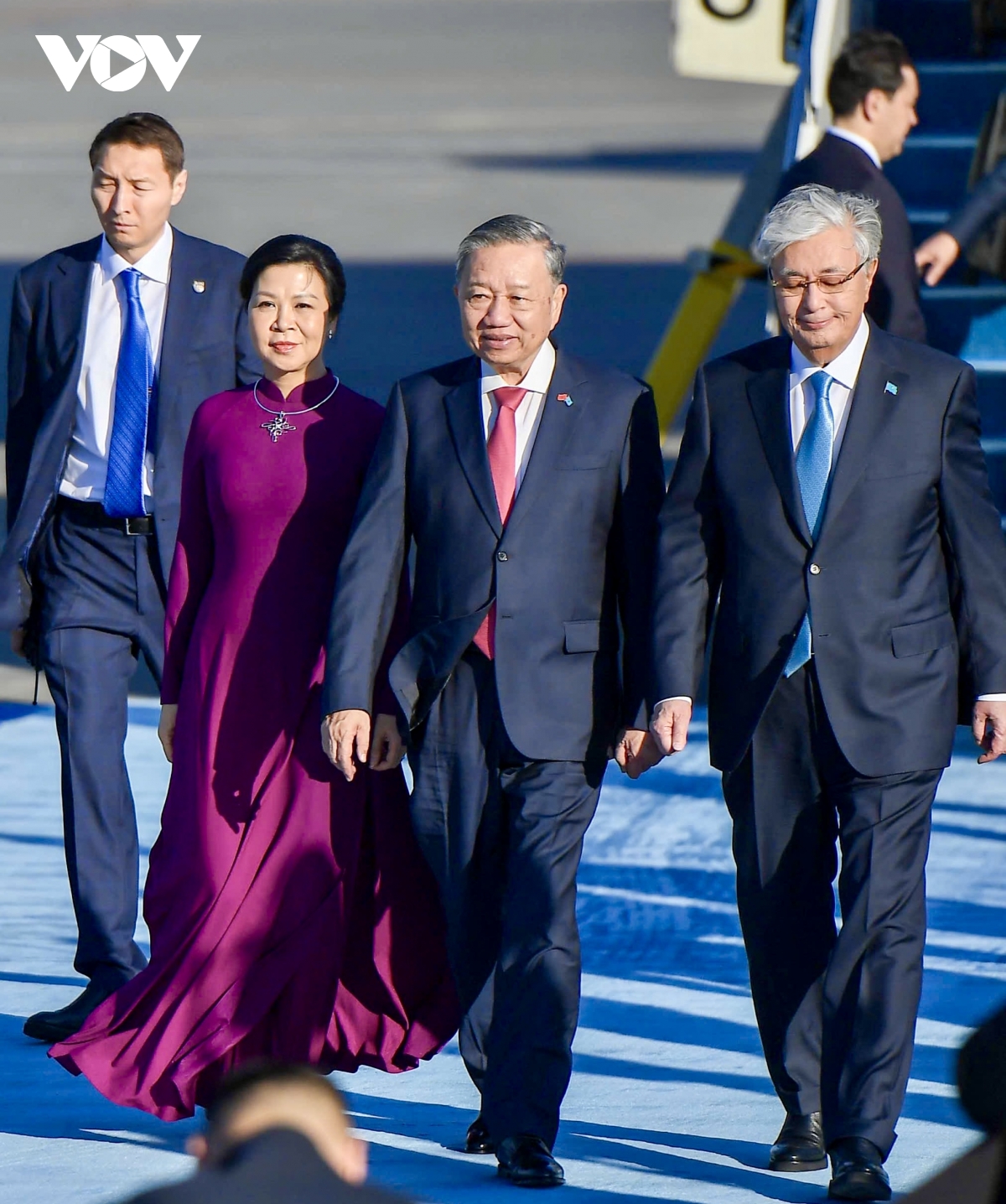 tổng bí thư tô lâm bắt đầu các hoạt động thăm cấp nhà nước kazakhstan hình ảnh 2 tong bi thu to lam bat dau cac hoat dong tham cap nha nuoc kazakhstan hinh anh 2