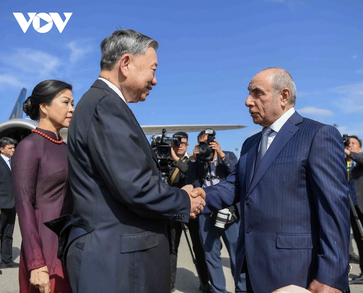 tổng bí thư tô lâm và phu nhân bắt đầu thăm cấp nhà nước cộng hòa azerbaijan hình ảnh 2 tong bi thu to lam va phu nhan bat dau tham cap nha nuoc cong hoa azerbaijan hinh anh 2