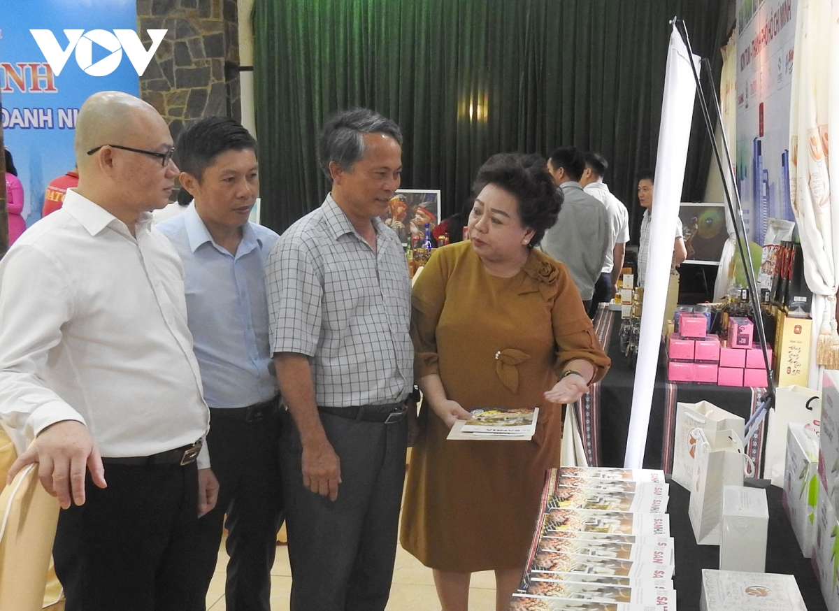 kết nối doanh nghiệp kon tum và thành phố hồ chí minh qua cà phê doanh nhân hình ảnh 3 ket noi doanh nghiep kon tum va thanh pho ho chi minh qua ca phe doanh nhan hinh anh 3