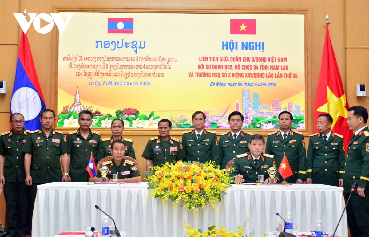 Hồi hương hài cốt liệt sĩ quân tình nguyện Việt Nam hi sinh tại Lào