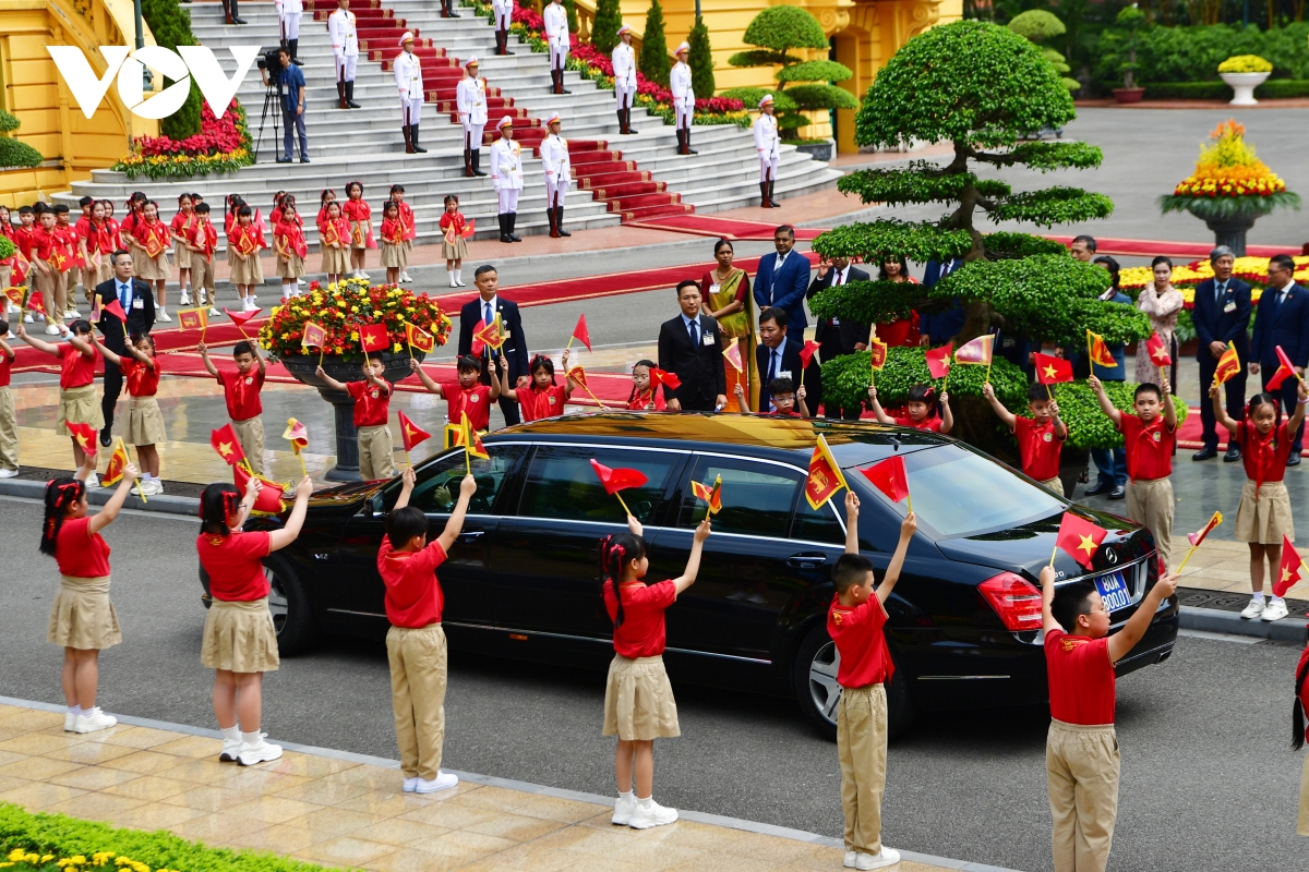 hình ảnh chủ tịch nước chủ trì lễ đón trọng thể tổng thống sri lanka hình ảnh 2 hinh anh chu tich nuoc chu tri le don trong the tong thong sri lanka hinh anh 2