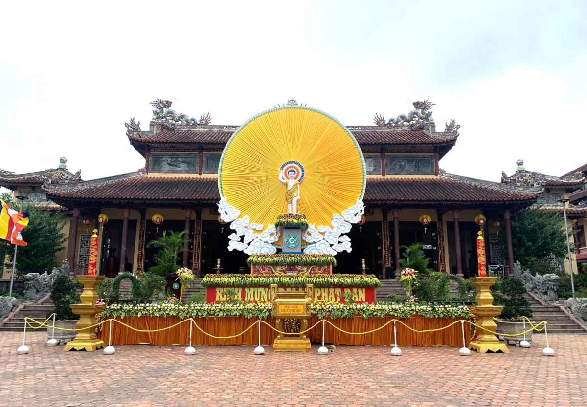 Nhiều hoạt động ý nghĩa trong Đại lễ Phật đản tại Huế