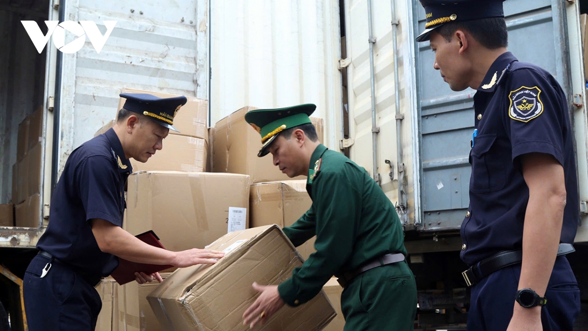 lạng sơn giảm thời gian, chi phí thông quan hàng hóa qua cửa khẩu hình ảnh 2 lang son giam thoi gian, chi phi thong quan hang hoa qua cua khau hinh anh 2