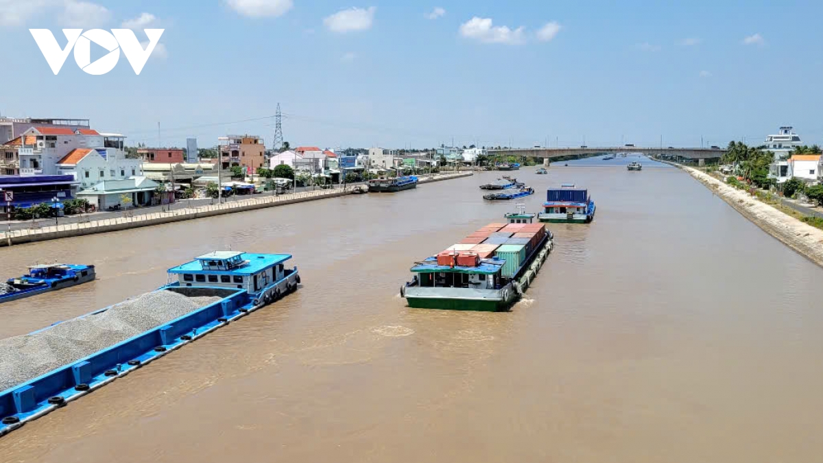 tiền giang mở tất cả các cống ngăn mặn để đón nước ngọt vào nội đồng hình ảnh 3 tien giang mo tat ca cac cong ngan man de don nuoc ngot vao noi dong hinh anh 3