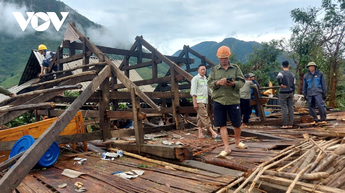 mua lon gay thiet hai tai lai chau hinh anh 2