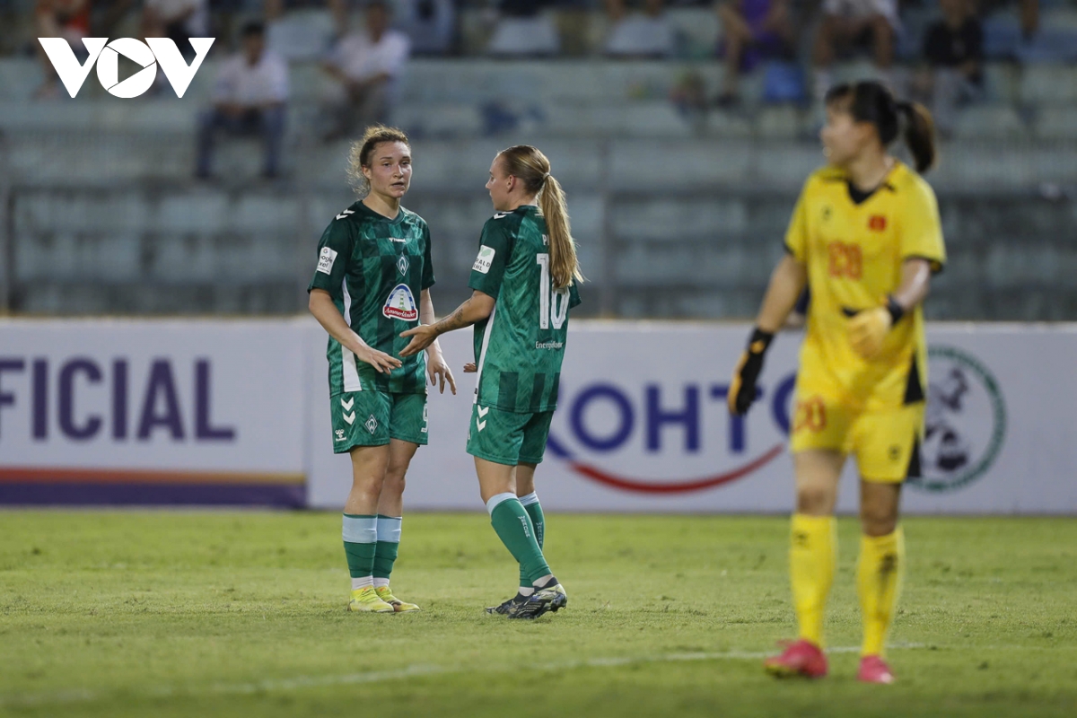Dt nu viet nam 1-4 werder bremen hoc tro tuong chung gay an tuong bang toc do hinh anh 14