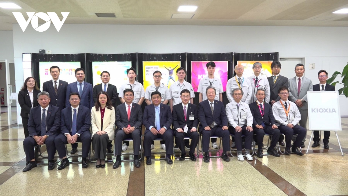 Phó Thủ tướng gợi mở Tập đoàn Rapidus về phát triển nguồn nhân lực ngành bán dẫn