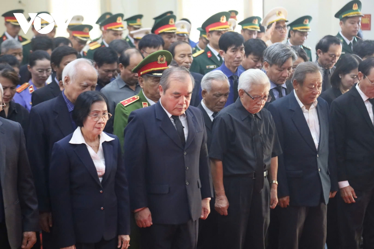 cử hành trọng thể lễ viếng nguyên chủ tịch nước trần Đức lương hình ảnh 75 cu hanh trong the le vieng nguyen chu tich nuoc tran Duc luong hinh anh 75