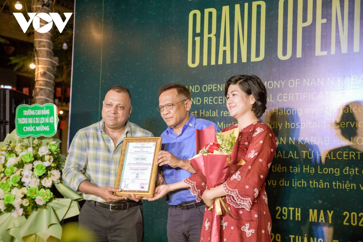 quảng ninh hướng tới trở thành điểm đến thân thiện với du khách hồi giáo hình ảnh 2 quang ninh huong toi tro thanh diem den than thien voi du khach hoi giao hinh anh 2