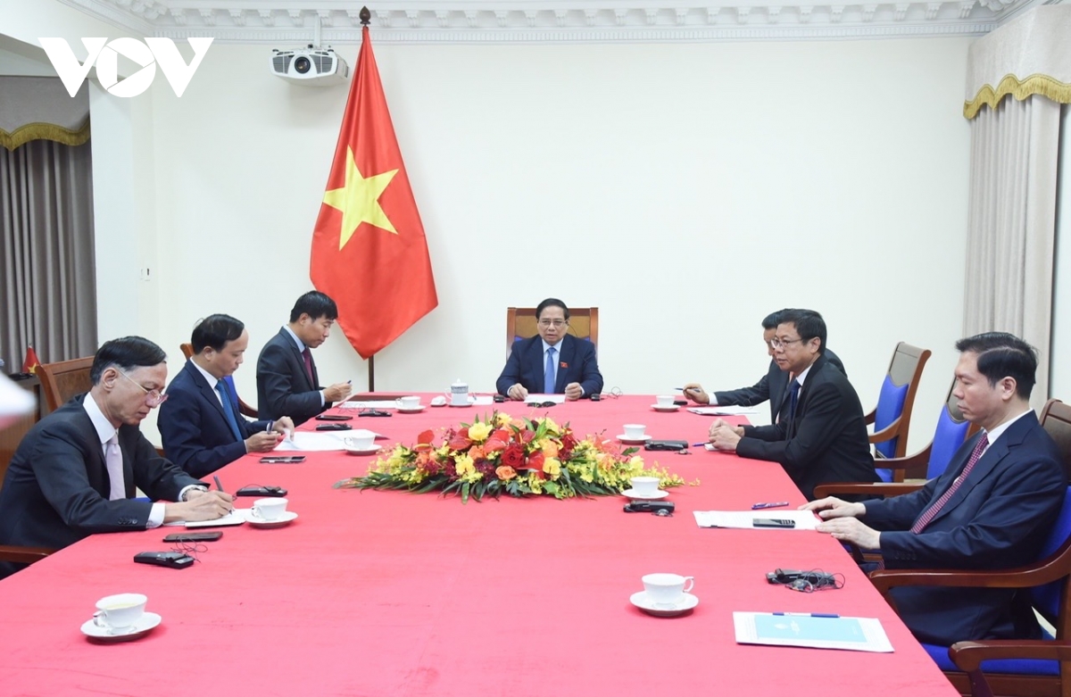 thủ tướng phạm minh chính điện đàm với thủ tướng singapore lawrence wong hình ảnh 2 thu tuong pham minh chinh dien dam voi thu tuong singapore lawrence wong hinh anh 2