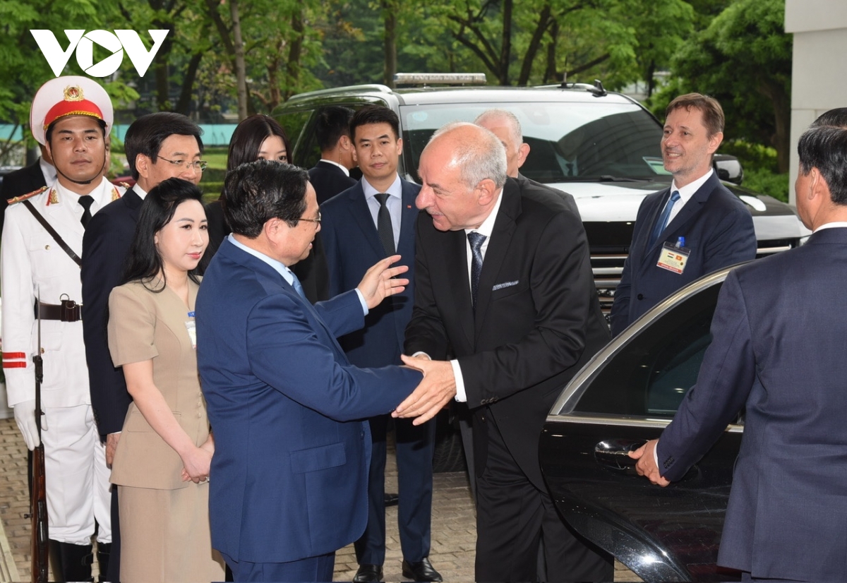 thu tuong pham minh chinh hoi kien tong thong hungary hinh anh 1 thu tuong pham minh chinh hoi kien tong thong hungary hinh anh 1