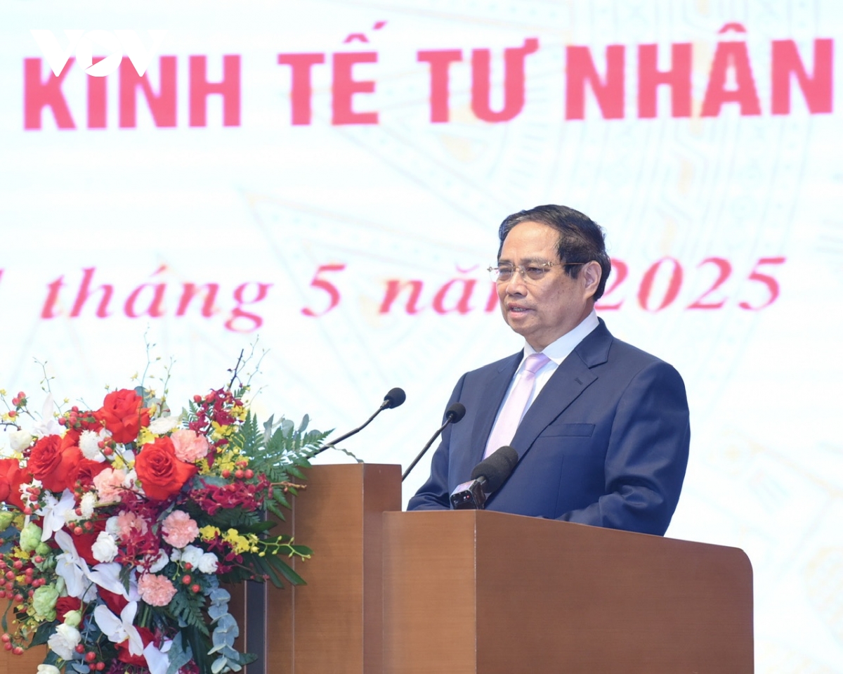 thủ tướng mỗi người, mỗi nhà đóng góp đưa đất nước phát triển nhanh, bền vững hình ảnh 3 thu tuong moi nguoi, moi nha dong gop dua dat nuoc phat trien nhanh, ben vung hinh anh 3