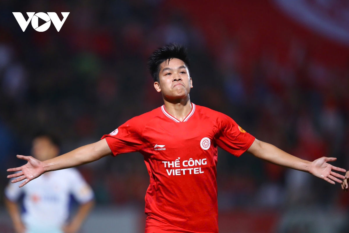 ket qua vong 21 v-league hlv popov giup the cong viettel thang 6-0 Da nang hinh anh 25