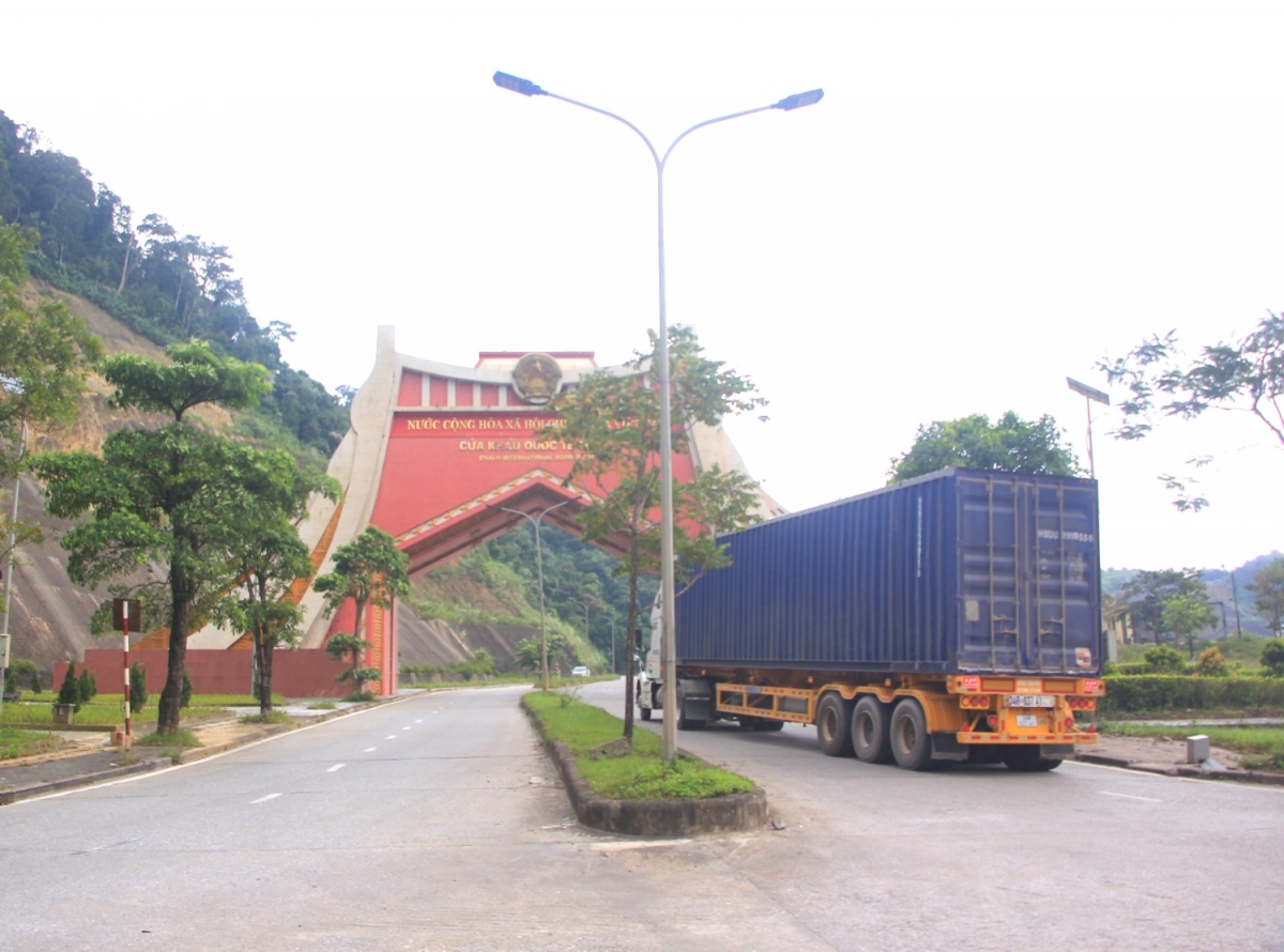 nâng cấp hạ tầng, công nghệ hiện đại phục vụ thông quan tại cửa khẩu quốc tế cha lo hình ảnh 3 nang cap ha tang, cong nghe hien dai phuc vu thong quan tai cua khau quoc te cha lo hinh anh 3