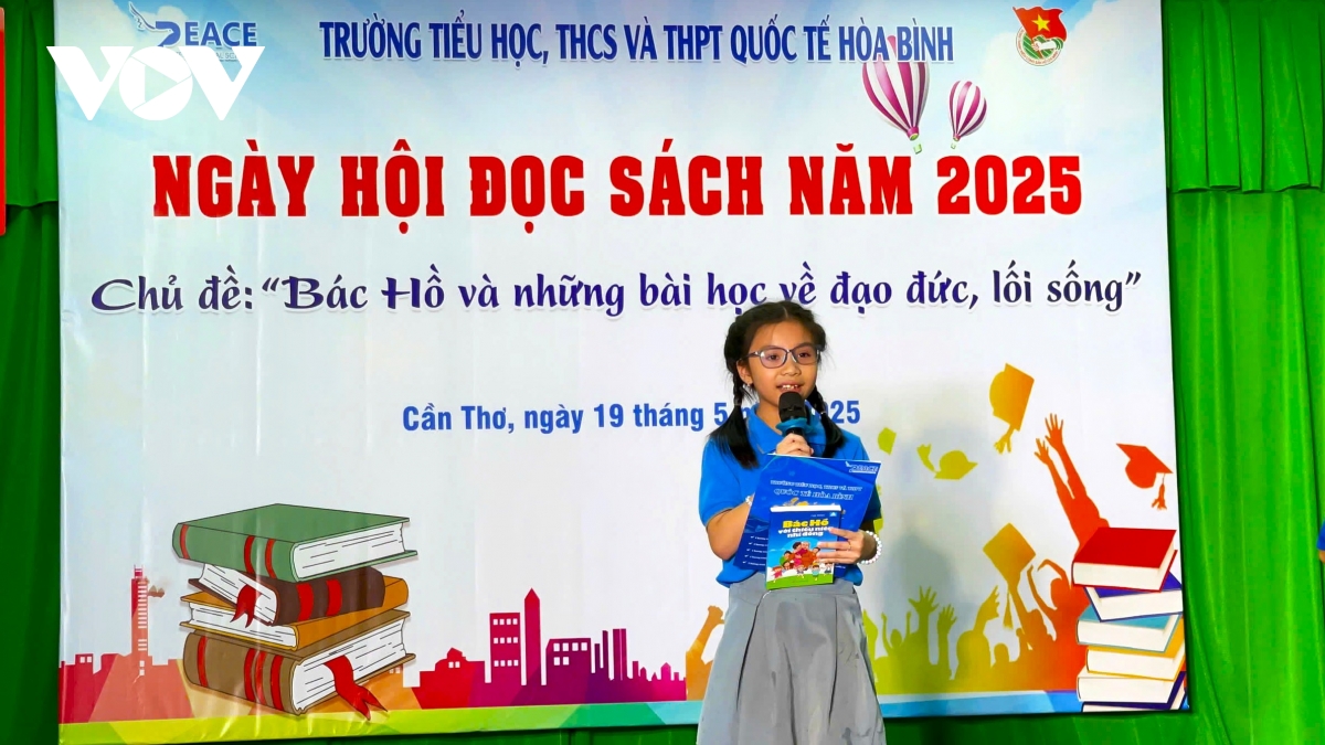 ngày hội đọc sách kỷ niệm ngày sinh chủ tịch hồ chí minh tại cần thơ hình ảnh 4 ngay hoi doc sach ky niem ngay sinh chu tich ho chi minh tai can tho hinh anh 4