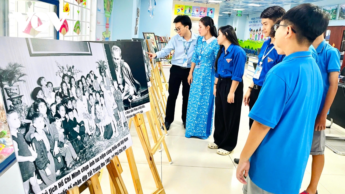 ngày hội đọc sách kỷ niệm ngày sinh chủ tịch hồ chí minh tại cần thơ hình ảnh 2 ngay hoi doc sach ky niem ngay sinh chu tich ho chi minh tai can tho hinh anh 2