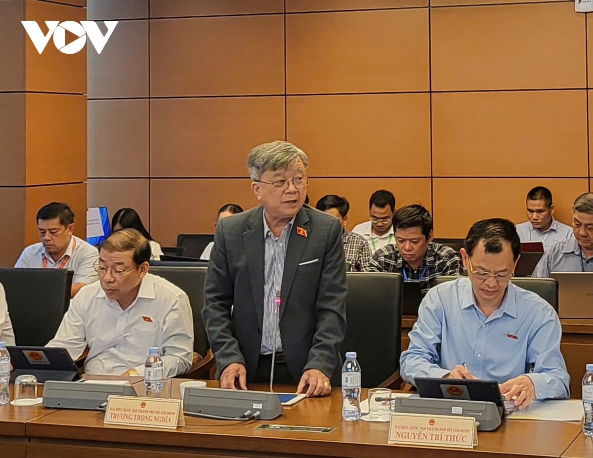 Đbqh băn khoăn về mối quan hệ giữa mttq với các tổ chức chính trị xã hội hình ảnh 1 Dbqh ban khoan ve moi quan he giua mttq voi cac to chuc chinh tri xa hoi hinh anh 1