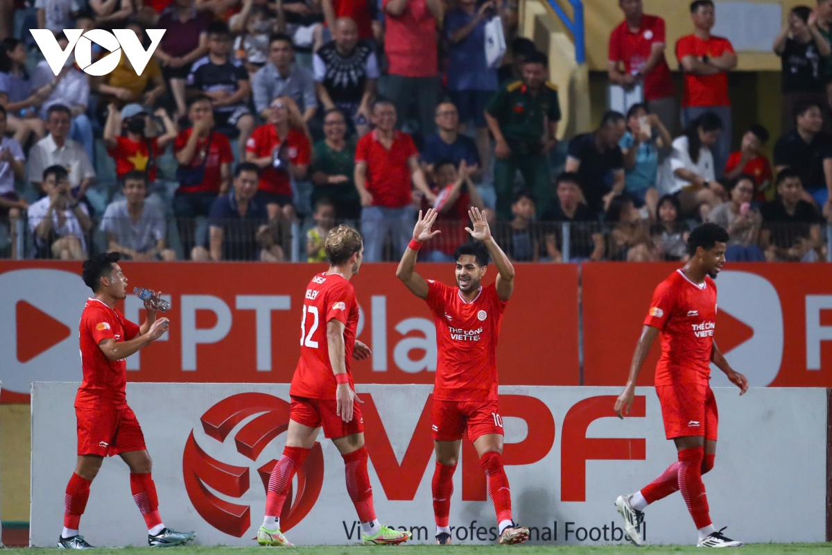 ket qua vong 21 v-league hlv popov giup the cong viettel thang 6-0 Da nang hinh anh 26
