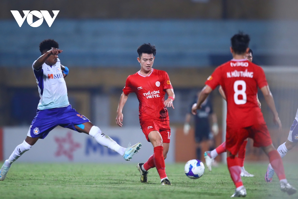 ket qua vong 21 v-league hlv popov giup the cong viettel thang 6-0 Da nang hinh anh 32