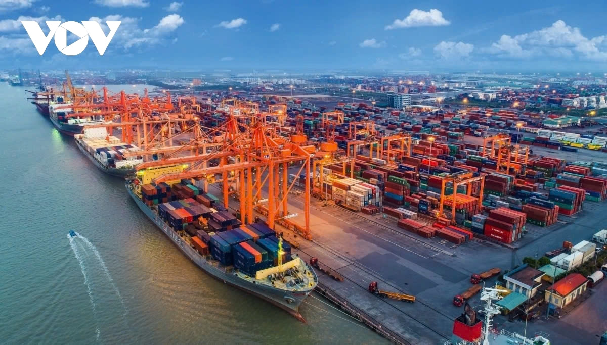 Thu hút nguồn vốn tư nhân phát triển hạ tầng cảng biển