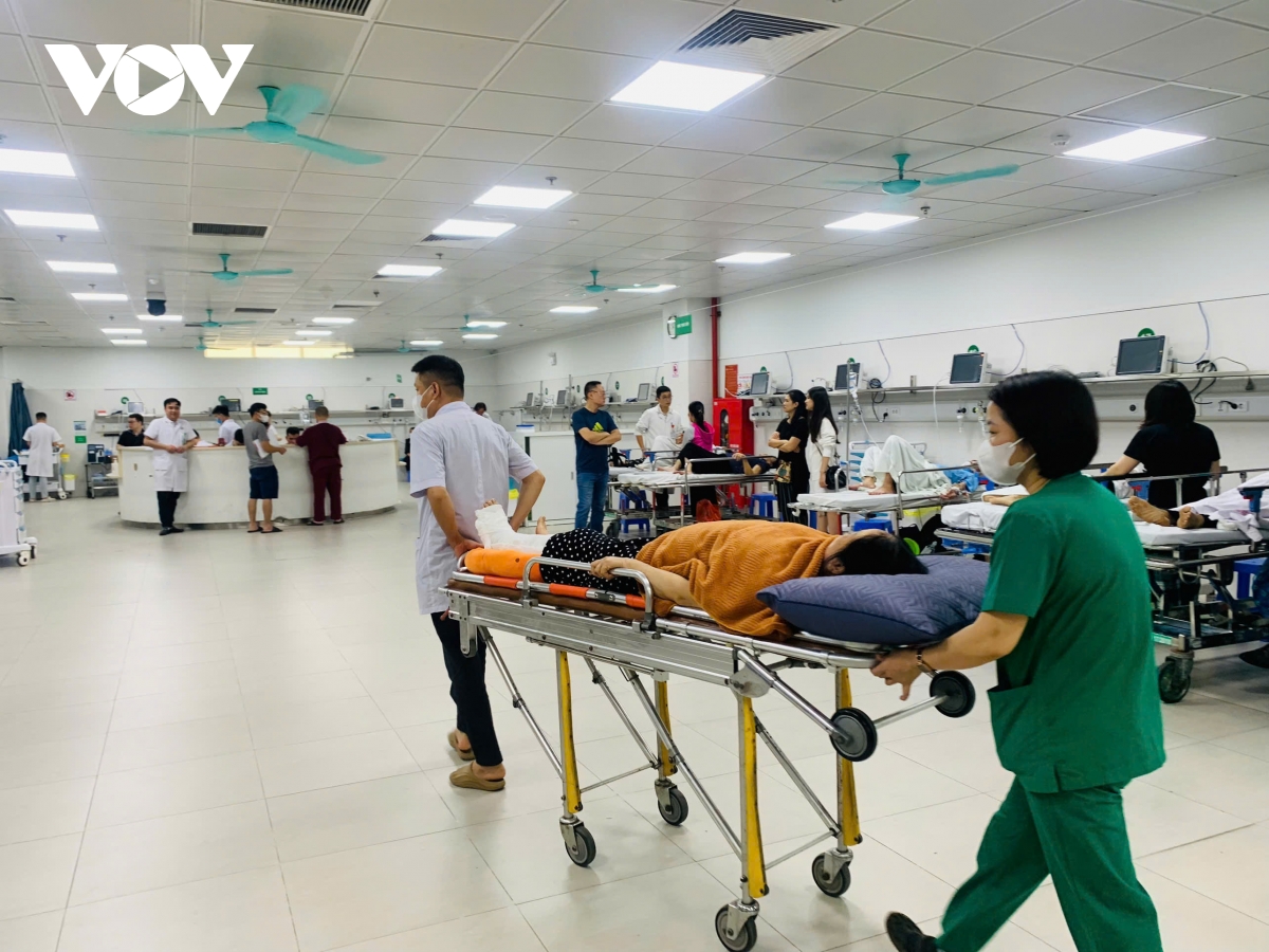 hơn 243 nghìn người khám, cấp cứu trong 5 ngày nghỉ lễ hình ảnh 1 hon 243 nghin nguoi kham, cap cuu trong 5 ngay nghi le hinh anh 1
