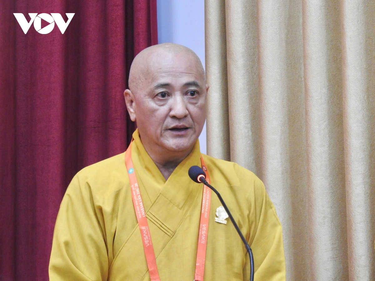 tặng hàng trăm suất quà cho trẻ em khuyết tật nhân Đại lễ vesak 2025 hình ảnh 2 tang hang tram suat qua cho tre em khuyet tat nhan Dai le vesak 2025 hinh anh 2